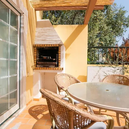 Duplex 2 Bed Flat Private Bbq At Encosta Das Oliveiras 아파트